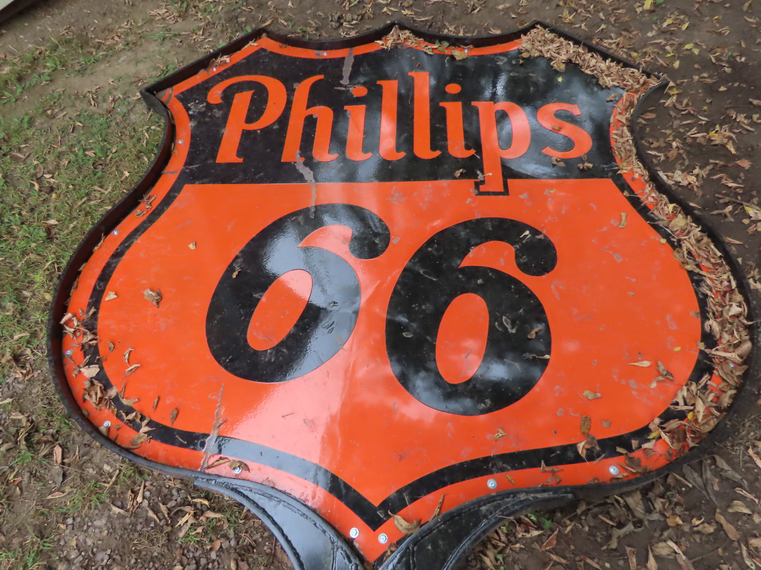 ONLINE ONLY! Indian Motorcycle, Classic Trucks, Signs, & More! The Jake Wurtzberger Auction - image 10