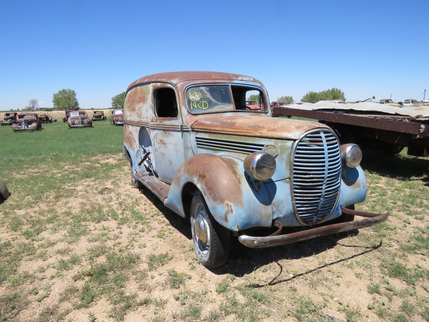 Amazing Classic Cars, Hot Rod Projects, Signs, Parts & More! The Born Family Estate Collection - image 21