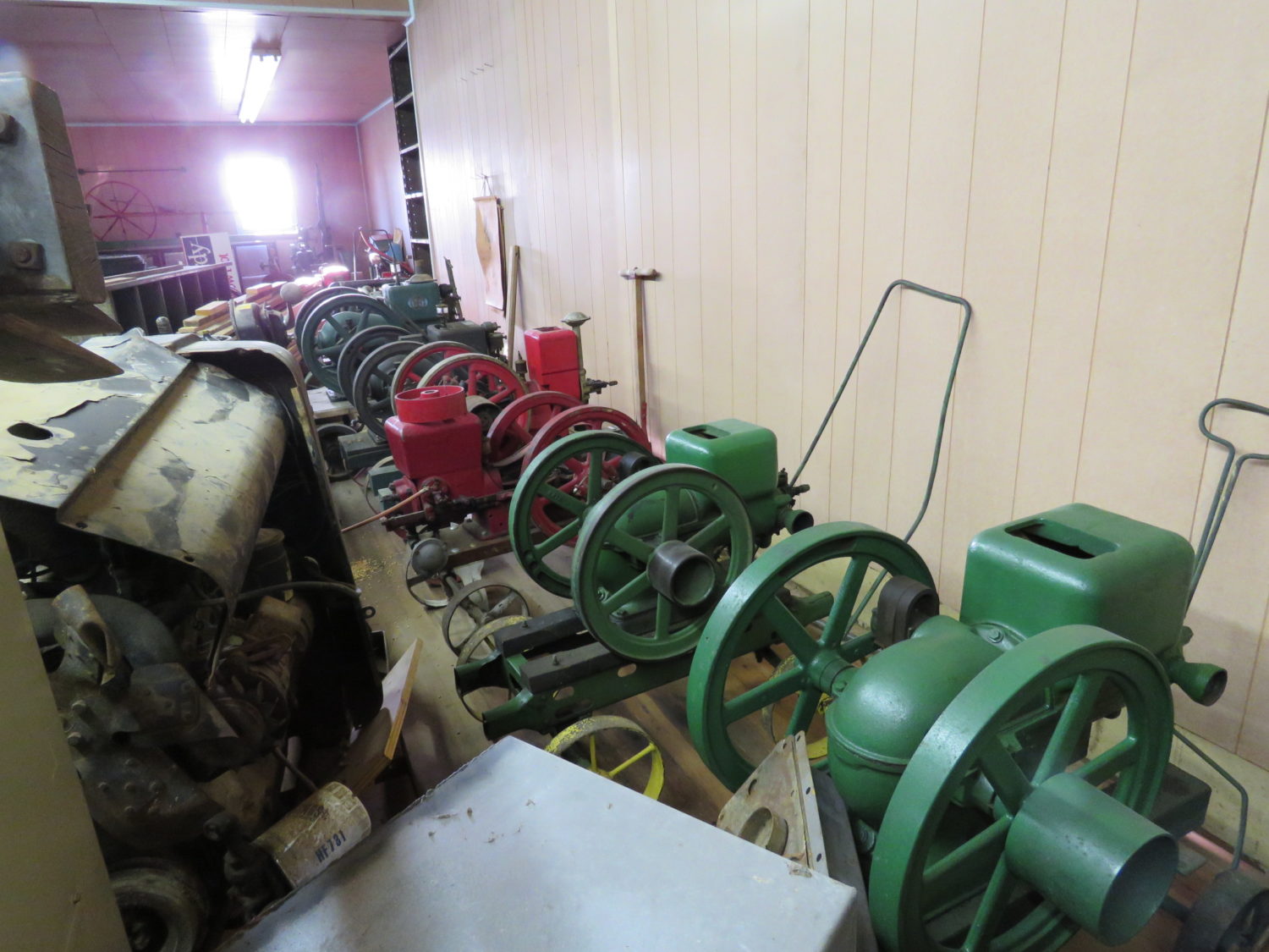 Day 1- Antique Tractors, Stationary Engines- The Bob Smith Collection - image 14