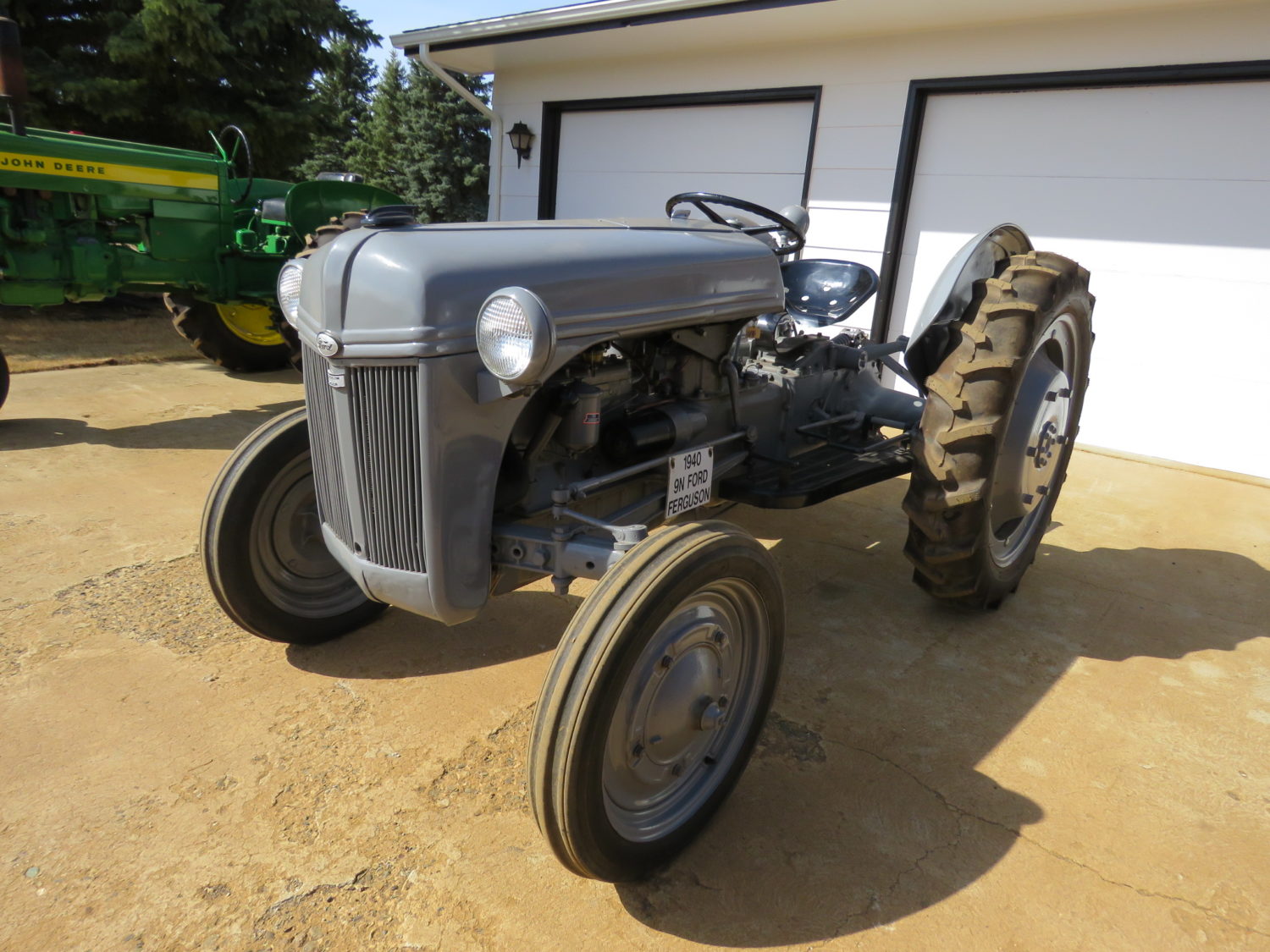 Fabulous Collector Cars, Antique Tractors, Memorabilia & More! The Krinke Collection - image 13