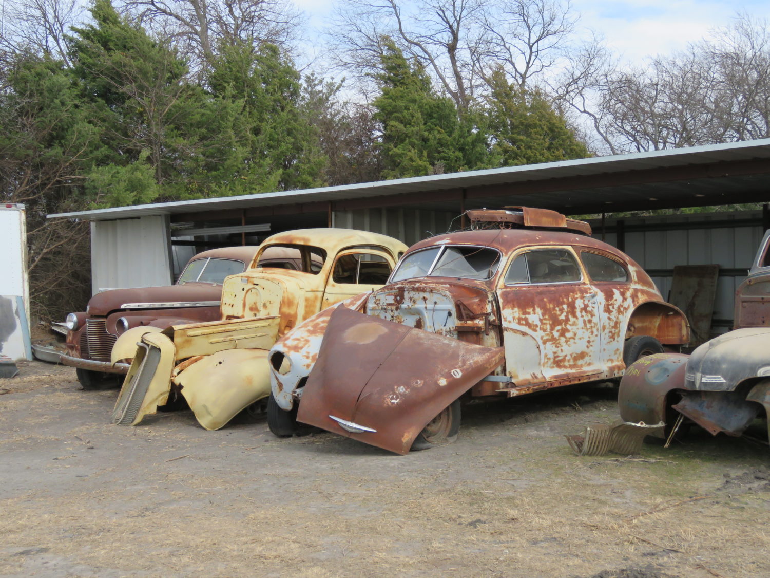 200 Plus Classic Cars at Auction! Dennis Collin's Coffee Walk Presents Restoration Revival Auction!  - image 10
