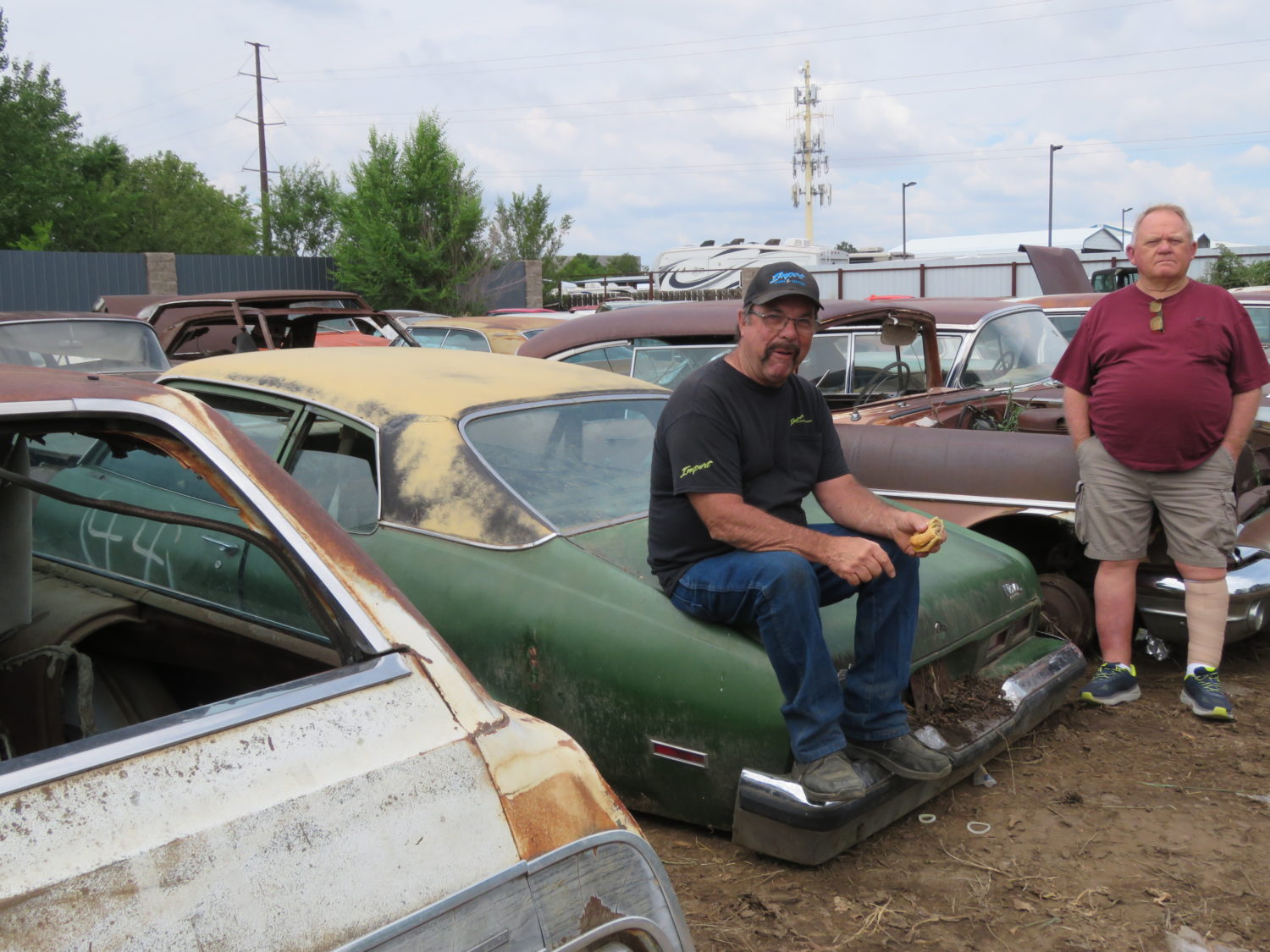 LIVE ONSITE W/ONLINE! AMAZING Approx. 300 Collector Cars At Auction! The Randy Milan Collection - image 4
