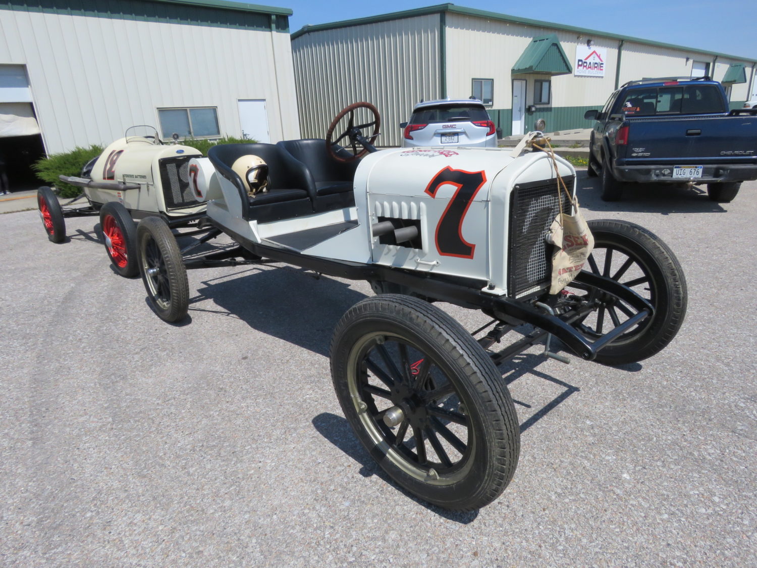 ONLINE ONLY- 1932 Ford Street rods, Race Cars, Engines & more! The Joe Haag Collection - image 9