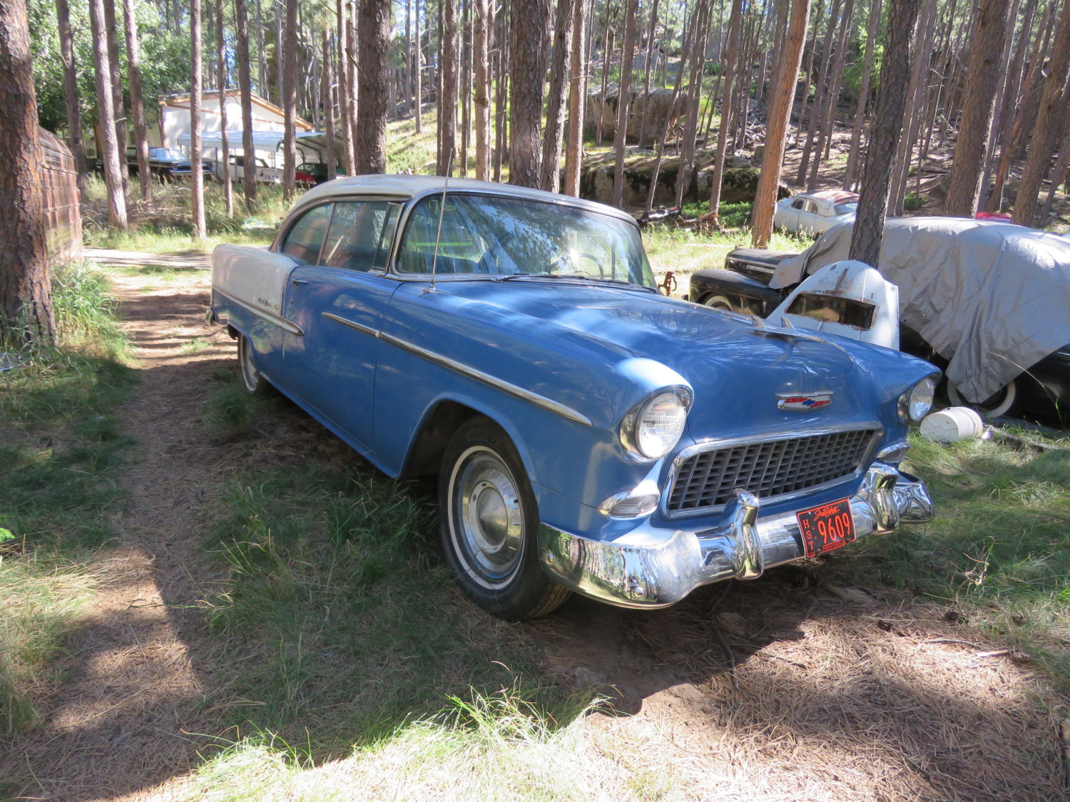 ONLINE ONLY! Approx. 80 Collector Vehicles at Auction! Custer Car Collection - image 6