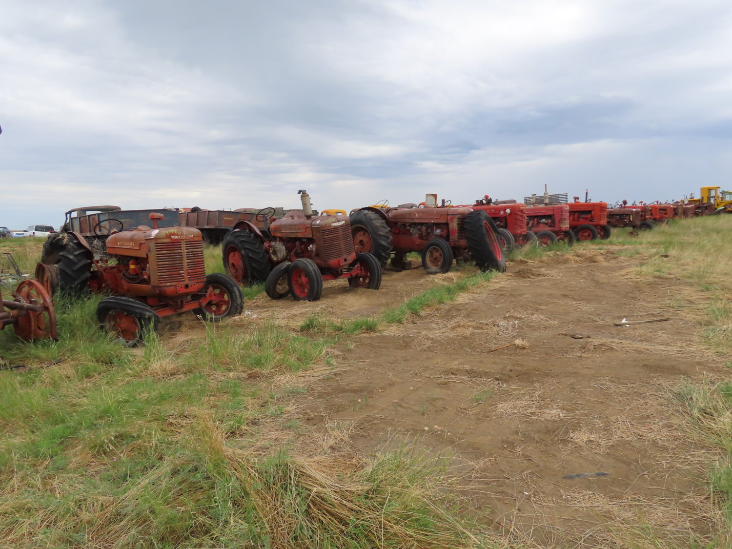 ONLINE ONLY! AMAZING Montana Barn Find! Rare & Classic Vehicles, Antique Tractors, & MUCH More! - image 18