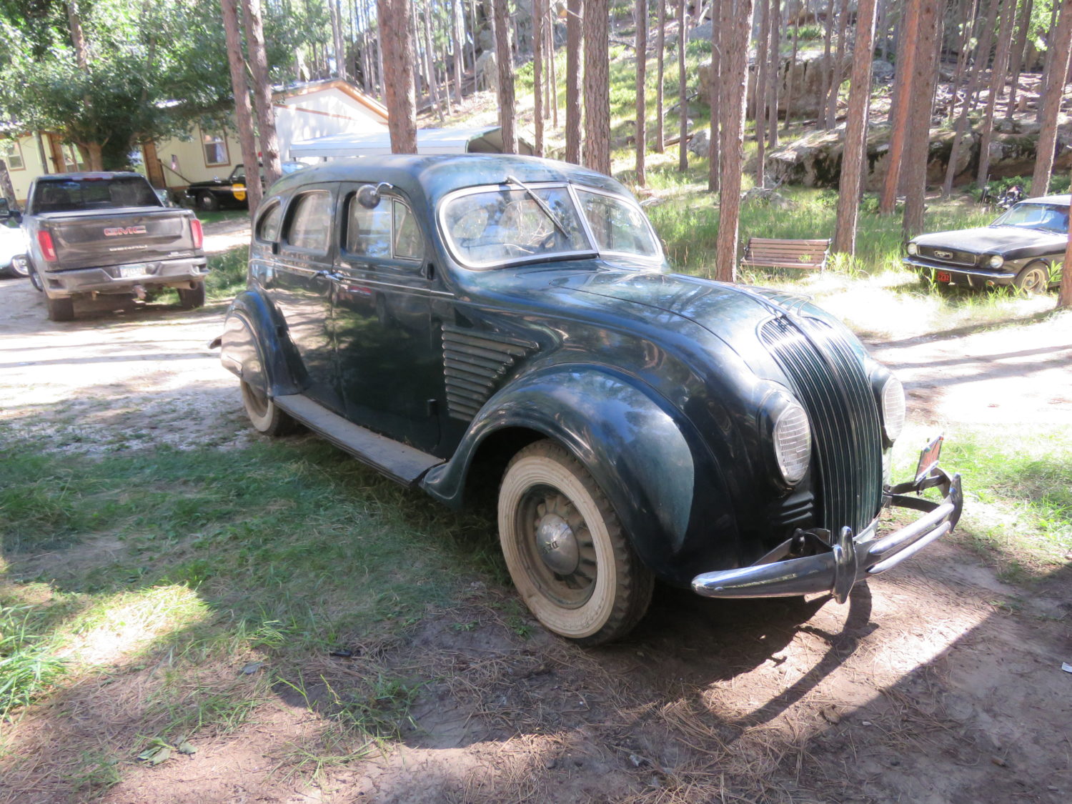 ONLINE ONLY! Approx. 80 Collector Vehicles at Auction! Custer Car Collection - image 7