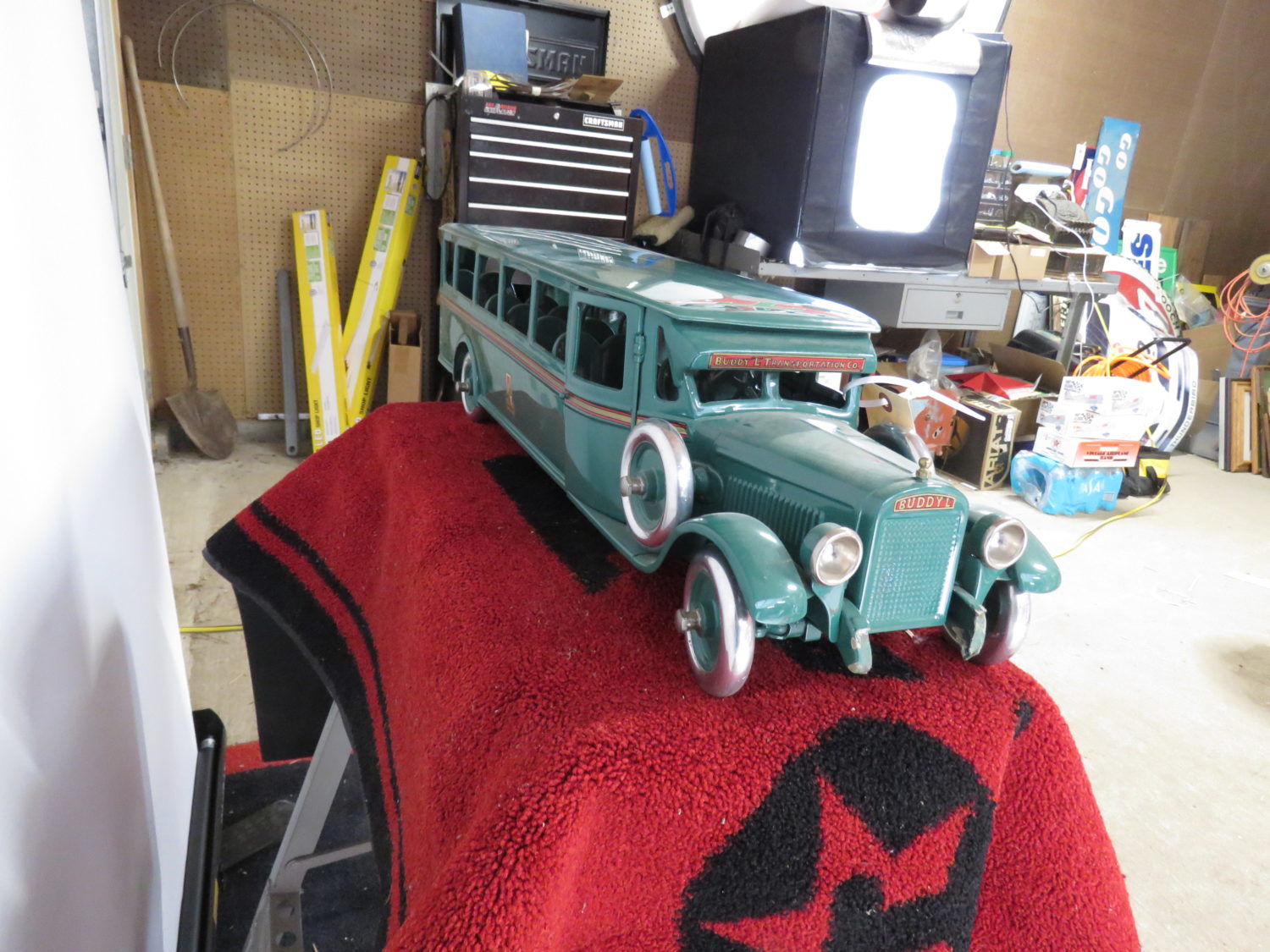 Amazing Dehn Collection- Texaco Signs, Gas Pumps, Oil Cans, Classic Cars & More!  - image 27