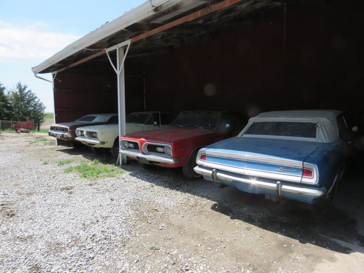 Iowa Muscle Car Hoard at Auction! The Coyote Johnson Collection Auction - image 20