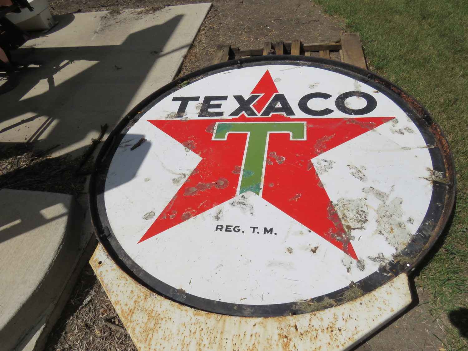 Approx. 300 Classic Trucks, Pickups, Cars! The Redwood County Truck & Car Collection! - image 18
