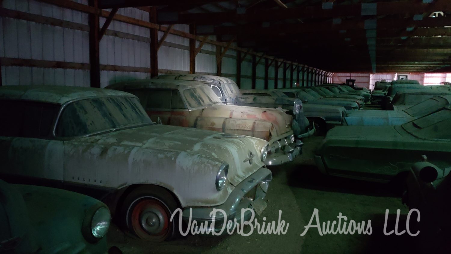 Day 2- Approx. 200 Collector Cars & Trucks!- The James Graham Collection - image 2